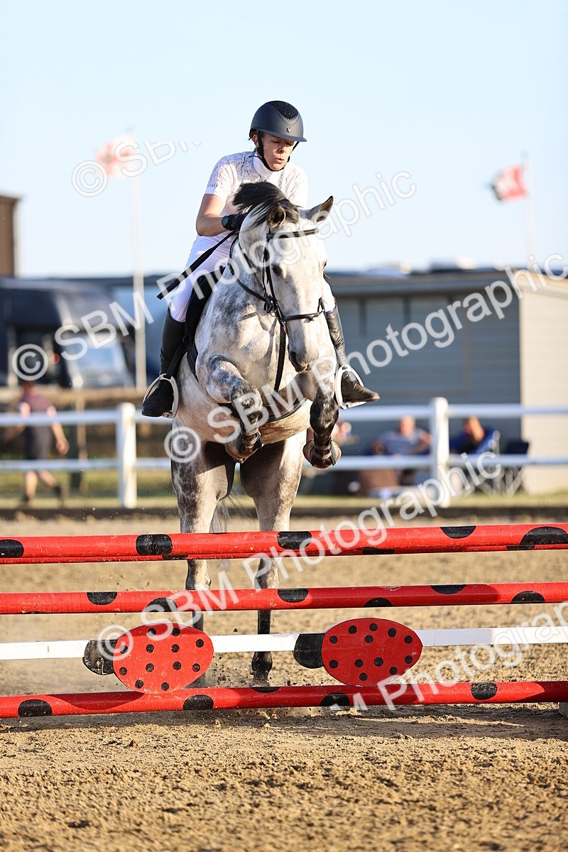 SBM_012603 - Class 12 - Senior British Novice - 90cm Open
