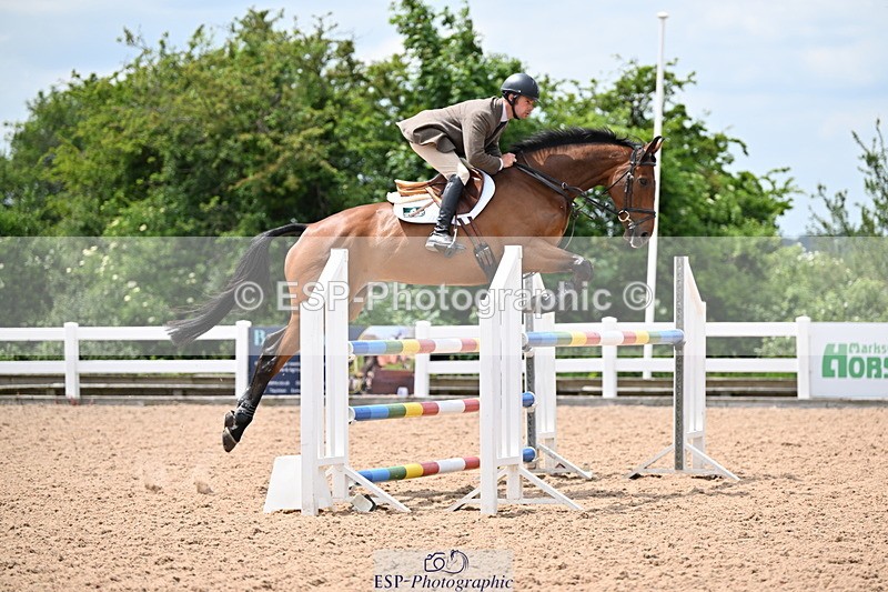 240605A-132358-00537 - Cls 3 Snr 1.05m Open