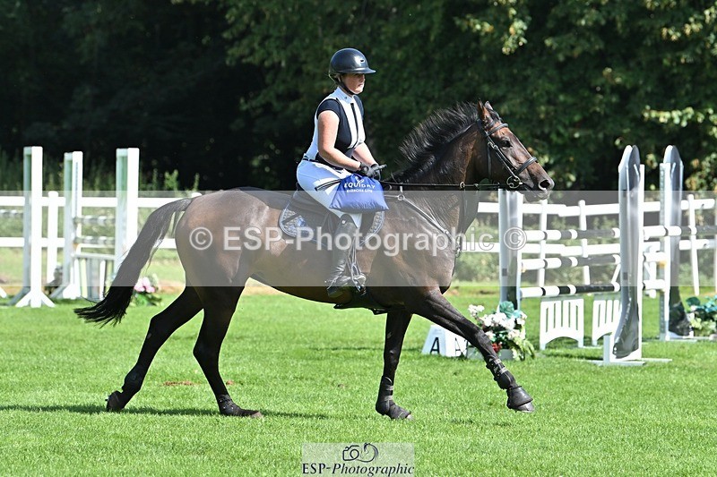 230909-120123-05362 - Cls 11 Snr Foxhunter & 1.20m Open