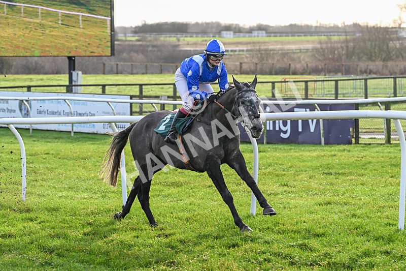 161225-Race 1-Born In The West-7881 - Race 1