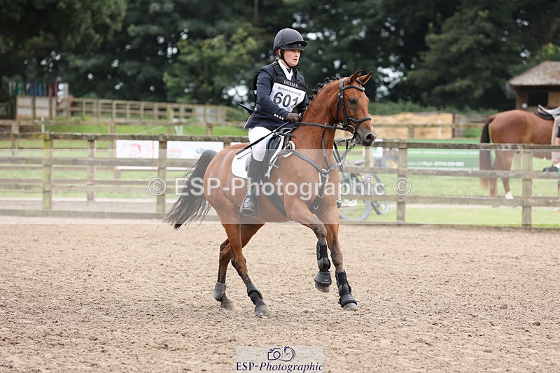 240804-141237-15714 - 601-Tichy_Sanders-UBERTON_VAN_HET_DALHOF