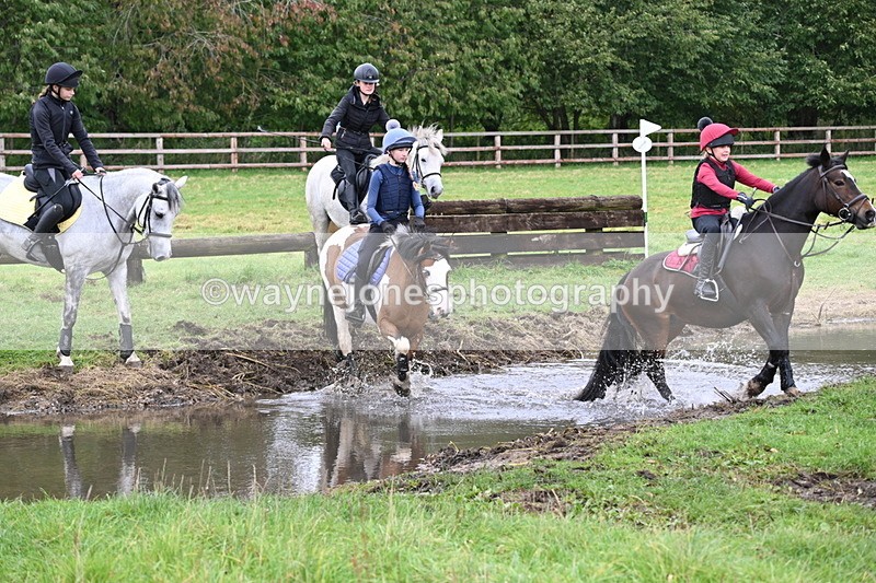 WJ6_6157 - Time at Photographer 12:41 to 13:05