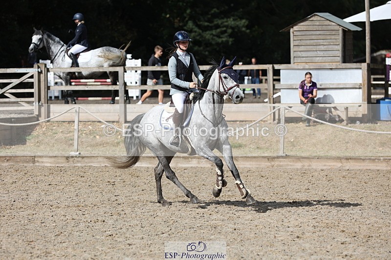 250829A-103217-01143 - Cls 7 British Novice and 90cm