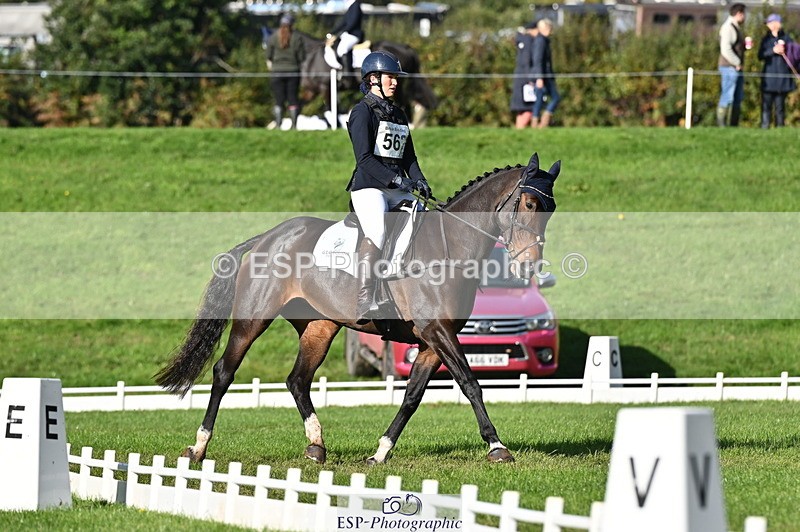 251024A-112507-09647 - G-562-Phoebe.Lagor