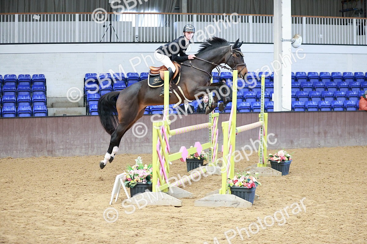 SBM_003743 - Class 11 - Senior Newcomers - 1.10m