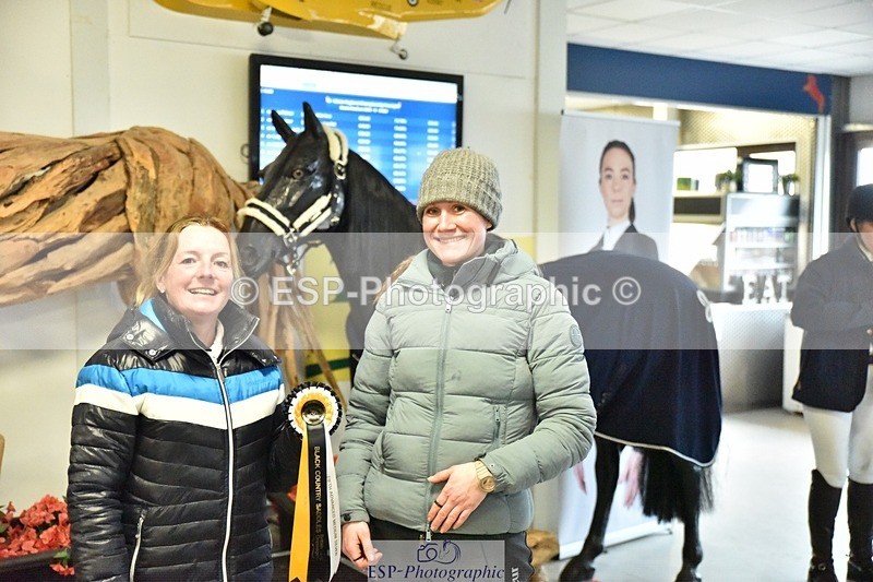 250214-153254-02539 - Advanced Medium Silver Presentations