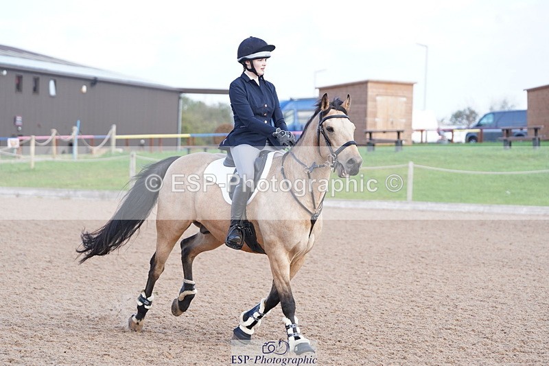 241005A-095426-04353 - SAT Cls 8 Snr British Novice & 90cm Open