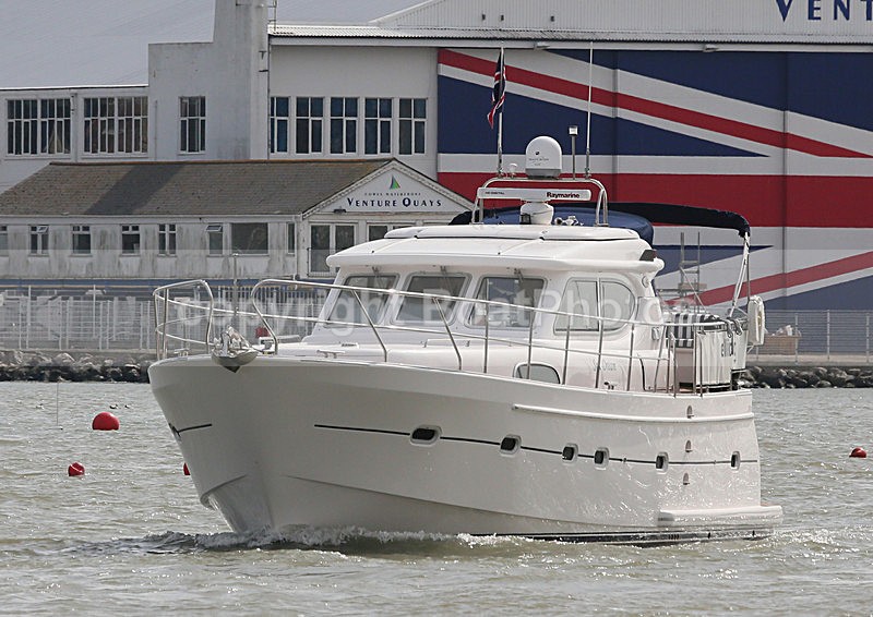 140330 SEA DREAM ELLING WT7A4318 - Motor Yachts