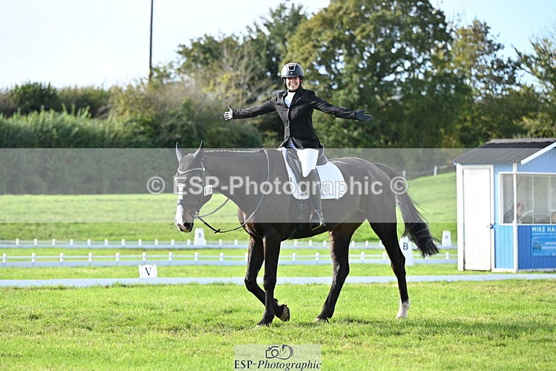 251024A-120505-09504 - F-467-Shareen.Akhtar