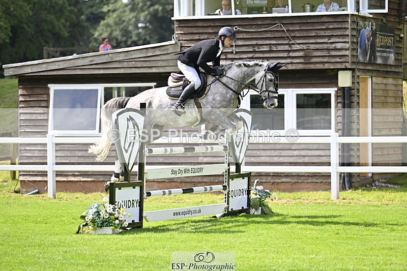 250613A-102149-00407 - Cls 1 Snr Newcomers and 1.10m Open