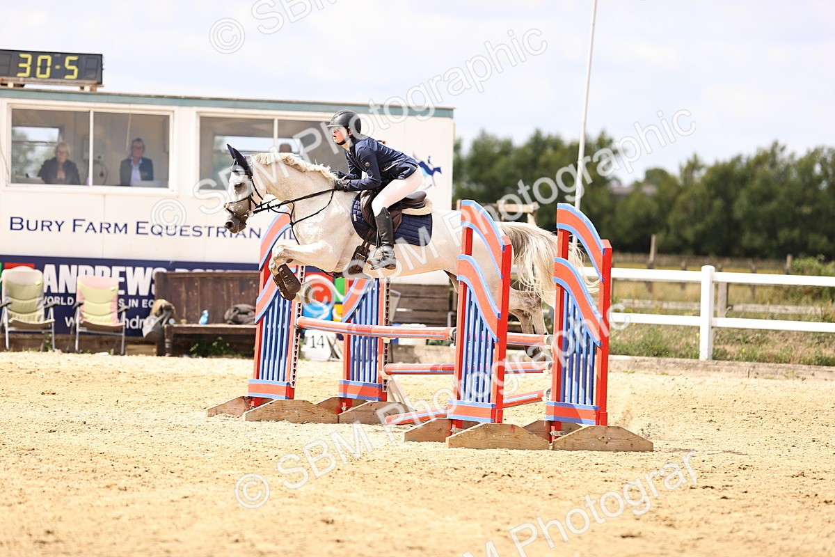 SBM_004180 - Class 3 -  Senior British Novice - 90m Open