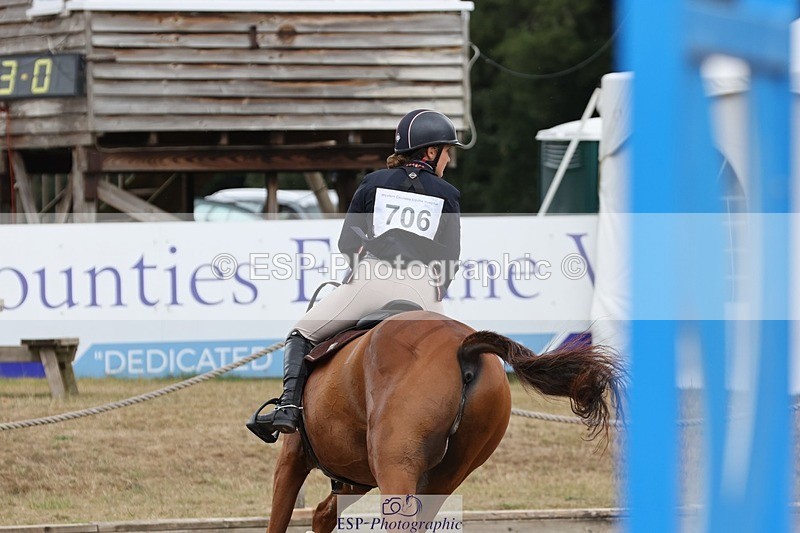 250803A-142326-14655 - P-706-Tichy.Sanders-A.MOMENT.IN.TIME