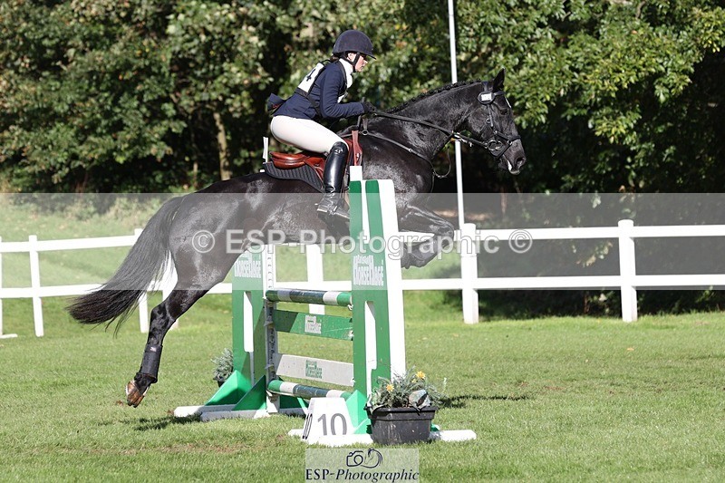 231022-125150-27389 - 414-LAMBORO.SPARKY-Lucy.Jowett-TrotUp+SJ