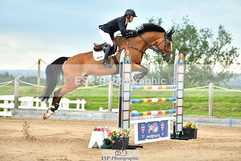 230720A-155335-04083 - Cls 9, 2 Star Big 1.40m Start to break