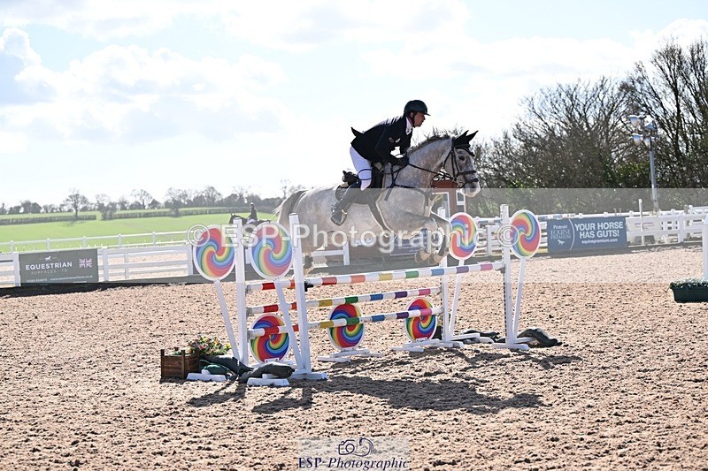 260314-135100-03440 - Cls 24 1.05m Amateur Quali