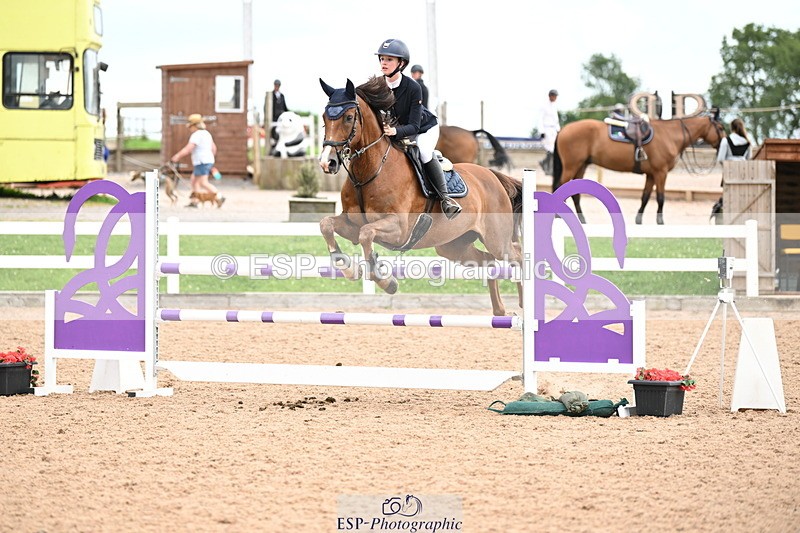 240802A-133830-04639 - Cls 25 1.05m Amateur Qualifier