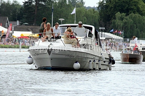 090704 SHIKARA TOO IMG_1150 - HENLEY REGATTA  SATURDAY 4th JULY 2009