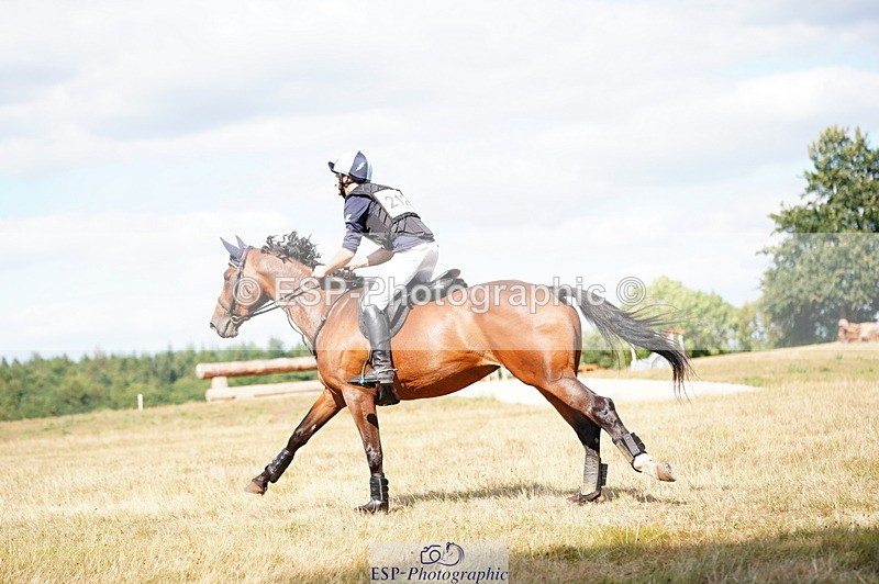 250802A-162208-07947 - E-212-Neil.Roberts-SUMMER.SOLSTICE