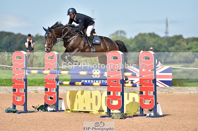 230810A-105118-00746 - Cls 9 Foxhunter