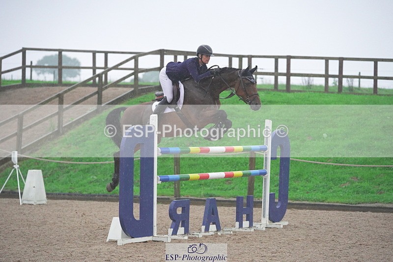 231017A-104002-06501 - Cls 26 Chard Equ Grand Prix