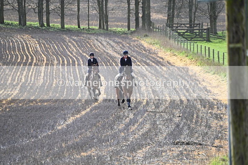 WJ6_8561 - Meet & Line One