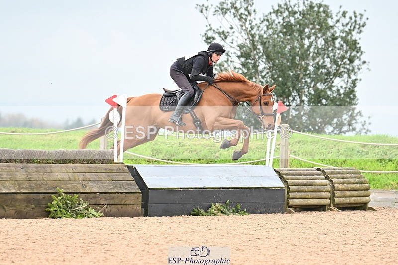 241110A-113955-00645 - 80cm 11.30 to End