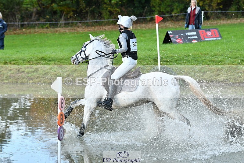 251025A-090851-15269 - D-302-Emma.Farrar