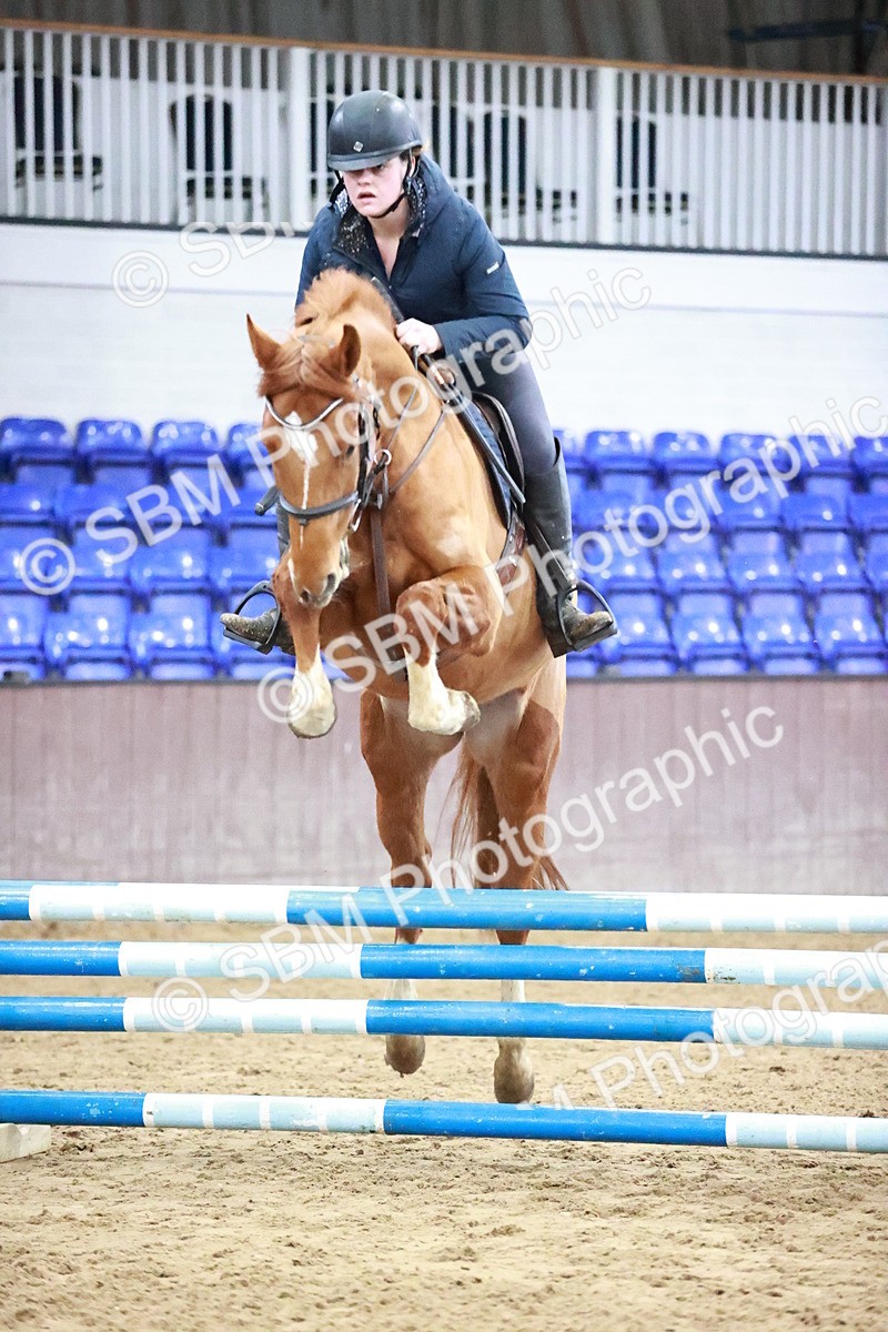 SBM_004124 - Class 14 - Clear Round 80cm