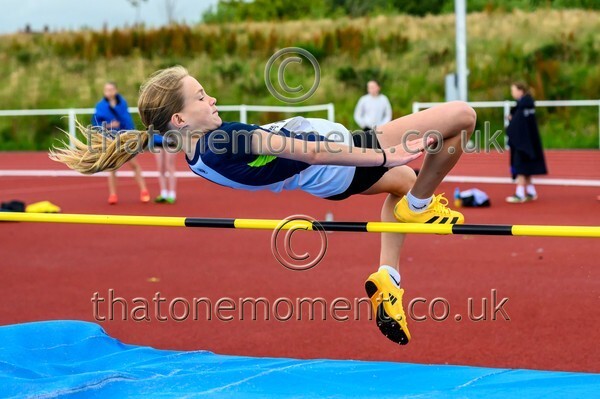 ComMast25-918693 - Field Female Set One