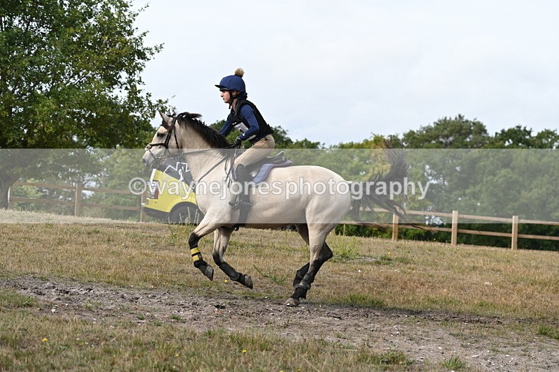 WJ6_0138 - XC Time 10:53 to 11:00