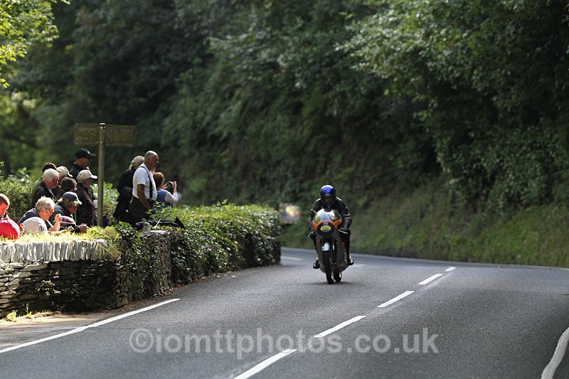 FOM_1255 - Classic TT Lap of honour