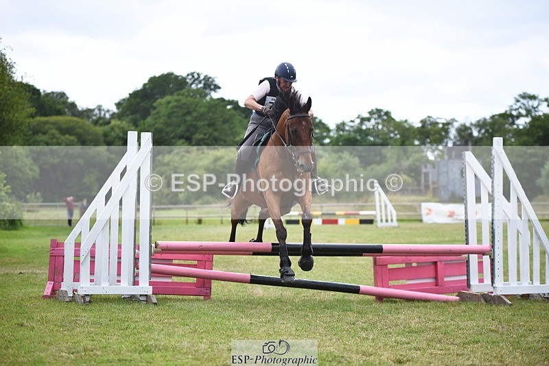 240630-144107-02275 - 704-Juliette_Huckstep-Olly_Murs