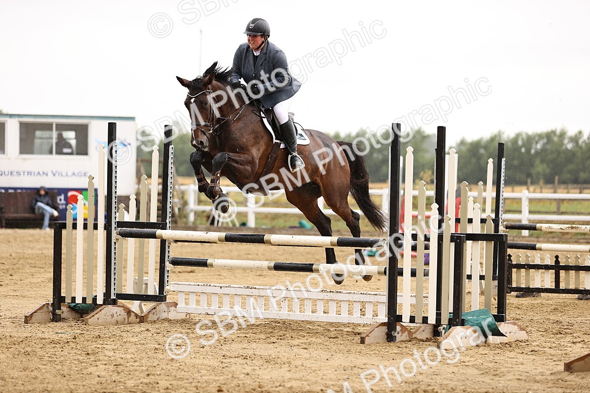 SBM_025134 - Class 9 - Senior British Novice - 90cm