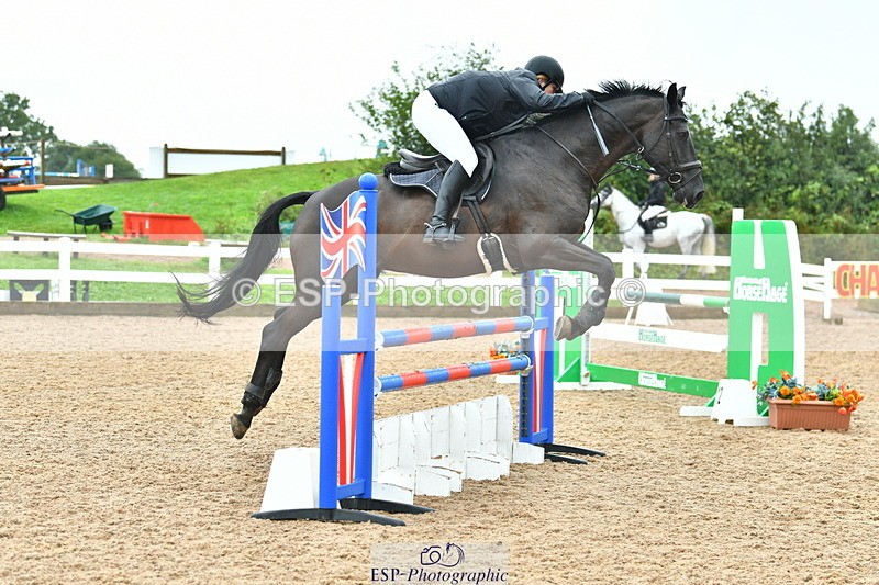 230730A-120223-09468 - Cls 32 Discovery & 1m Open