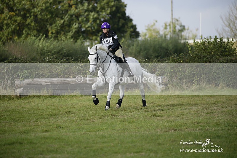  WWHT 171021 2949 - Intermediate (0.90m)  17/10/21