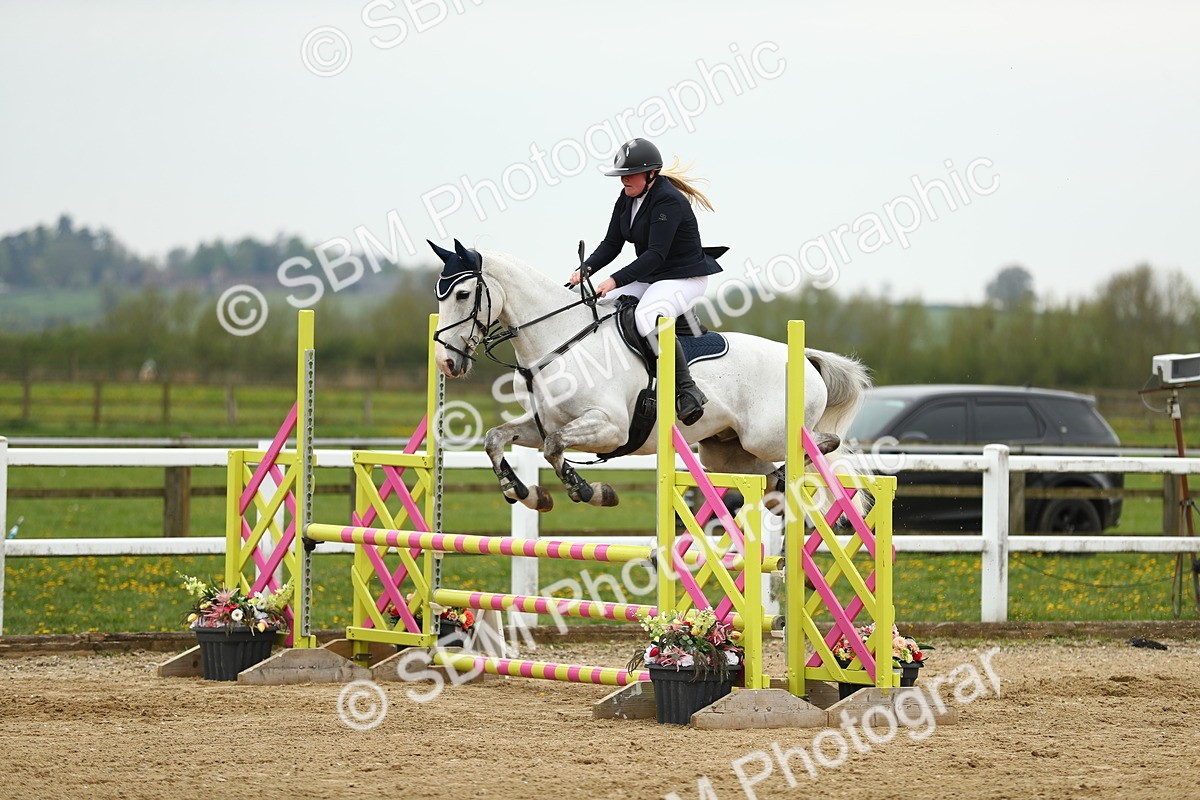 SBM_000495 - Class 2 - Senior British Novice 90cm
