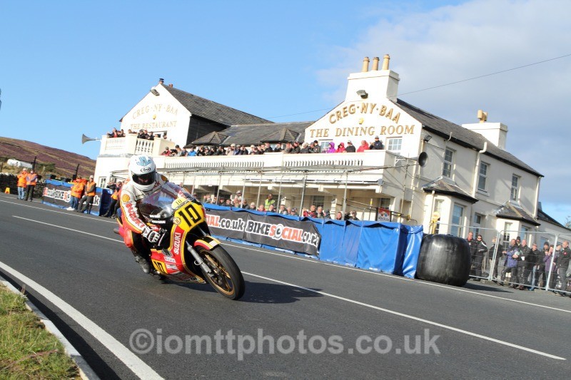  - Joey Dunlop - The Rivals Parade Lap