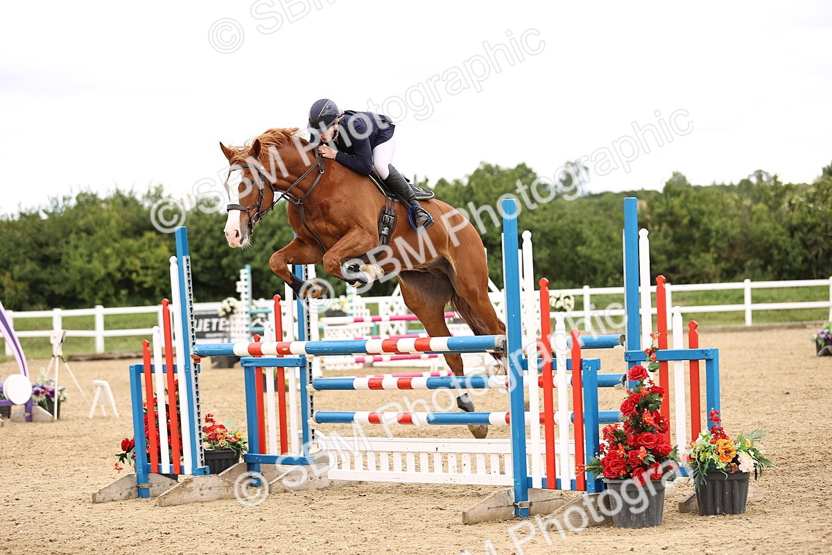 SBM_007713 - Class 19 - Senior Newcomers - 1.10m