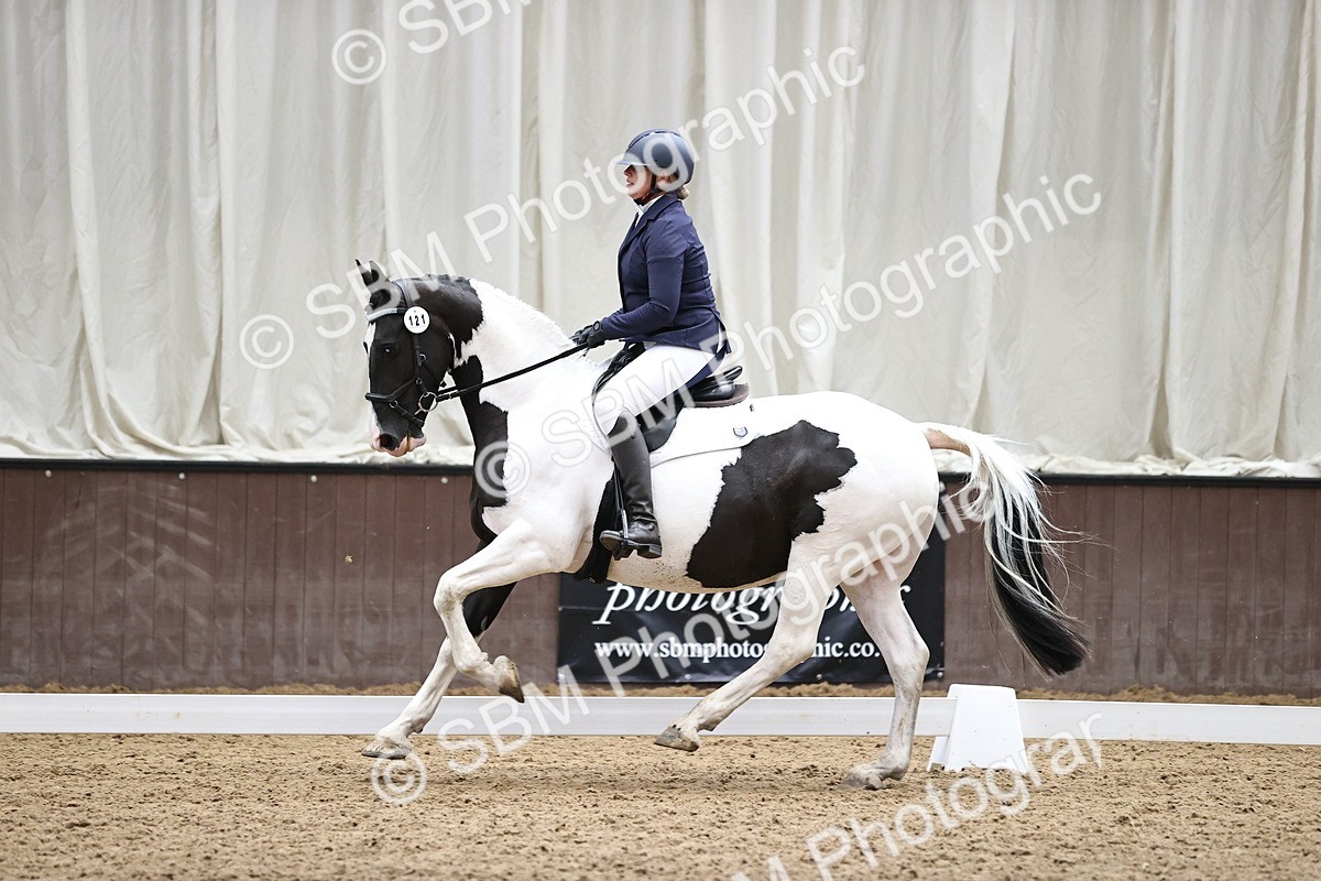 SBM_001831 - Novice 4 - 11.15-13.22