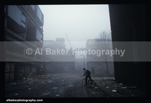 Bi02 - Hulme Gallery (a)