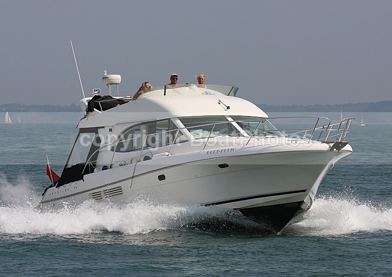 130826 PORT-FOLIO JEANNEAU PRESTIGE 46 WT7A2723 - Flybridge Cruisers