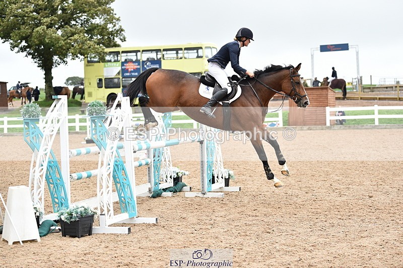 231013A-131954-01775 - Cls 3 1.05m Amateur Quali