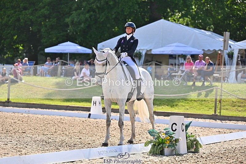 250523A-163925-08308 - A-066-Jemima.Howden-MONBEG.WHISPER