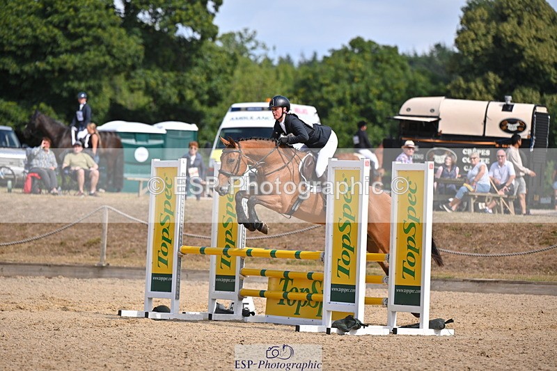 250802A-103545-00631 - A-017-Sophie.Vicary-ENGELIQUE.O