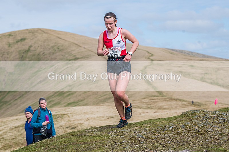 Arant haw-285 - Kendal Winter League Arant Haw Fell Races Sunday 2nd April 2023