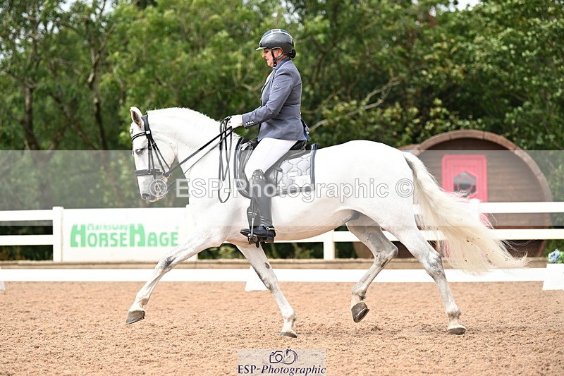 240815A-144853-02081 - 105-PAULA.LEE-Deseado.Santo