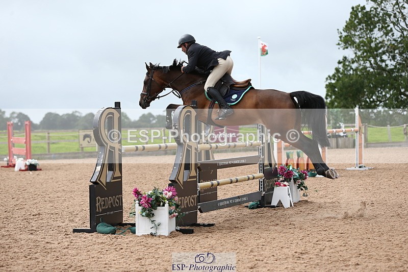 230812A-122841-08989 - Cls 32 Foxhunter