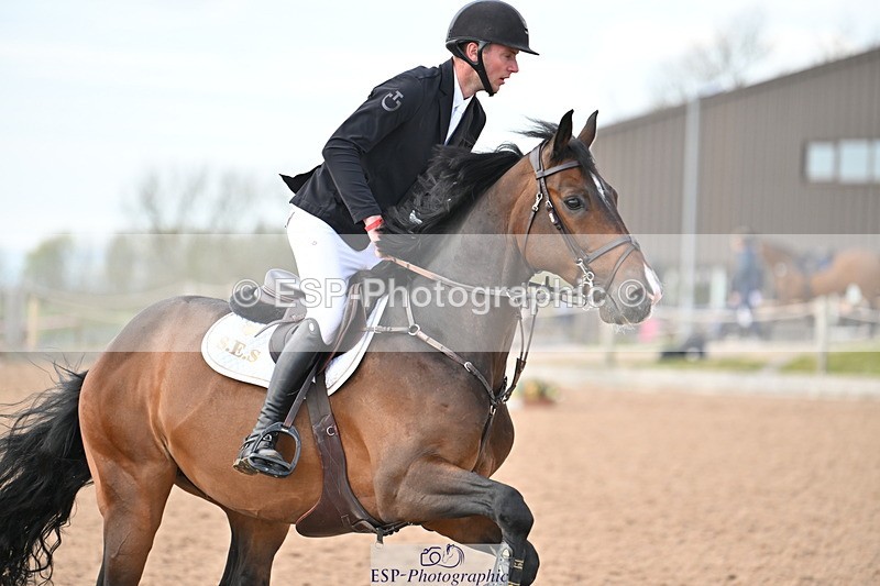 240418A-145818-04609 - Cls 9, 2 Star Big Tour 1.40m