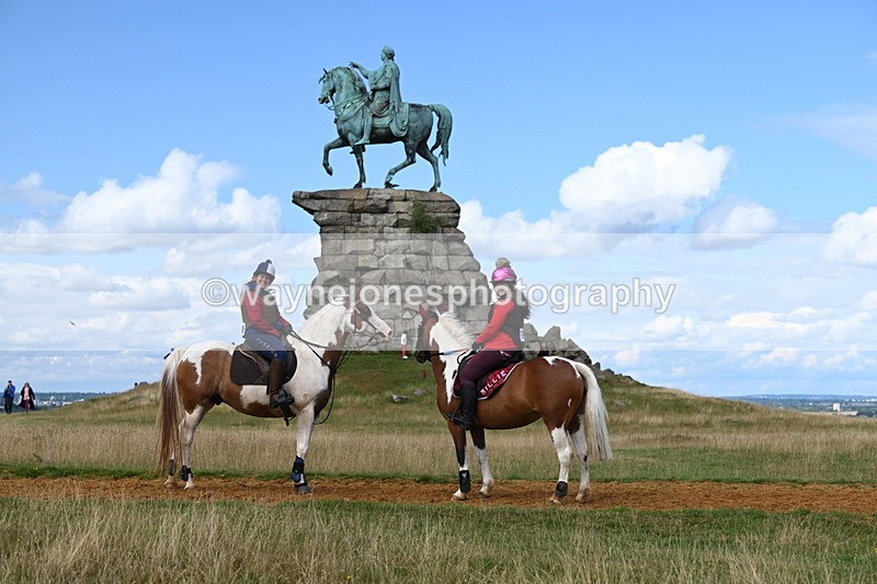 DSC_9895 - Time at Statue 15:11 to 15:58