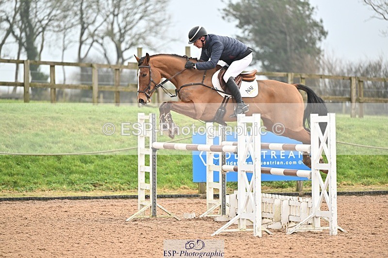 250122-141254-00591 - Cls 6 Foxhunter and 1.20m